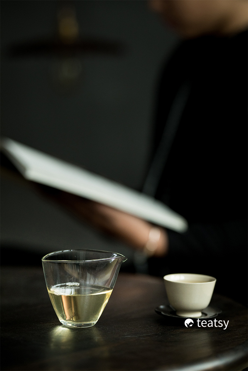 [SALE]“Water Drop” - Heat-Resistant Glass Pitcher/Gong Dao Bei-TeaTsy Official Website