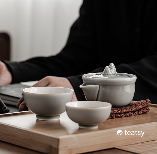 [SALE]“Mountain Silhouette”Handmade Ice-gray Glaze Ceramic Easy Brew Gaiwan Teaset (Double-cup) With Protective Case-TeaTsy Official Website
