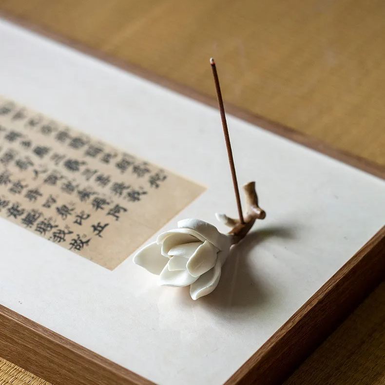 [Buy 1 Get 1 Free]“Magnolia” - Handmade Ceramic Incense Holder/Stand-TeaTsy Official Website