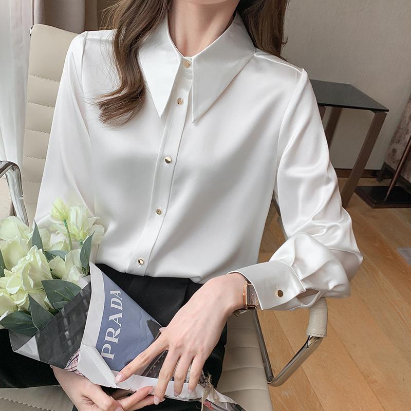 Marcella Silk Pointed Collar Blouse-Move Position