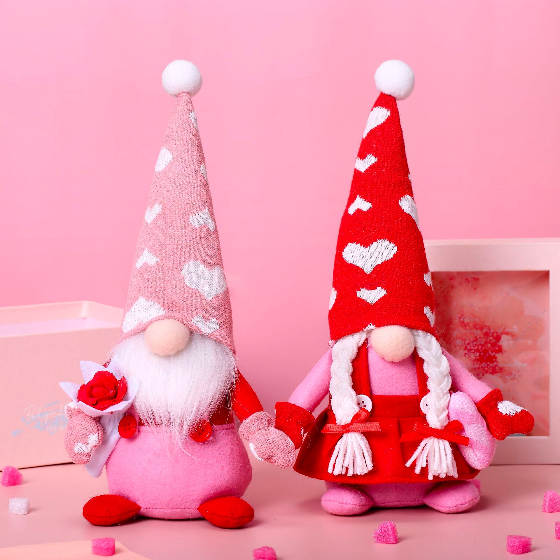 Valentines Rose Gnomes Couple