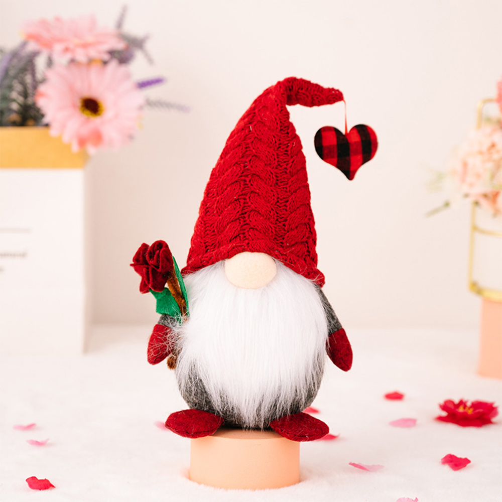 Ookgnome Valentine's Day Red Knit Faceless Gnome