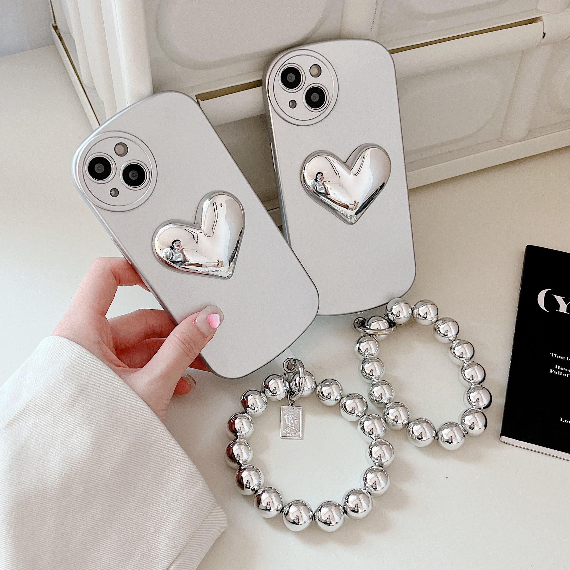 Electroplated Love Phone Case