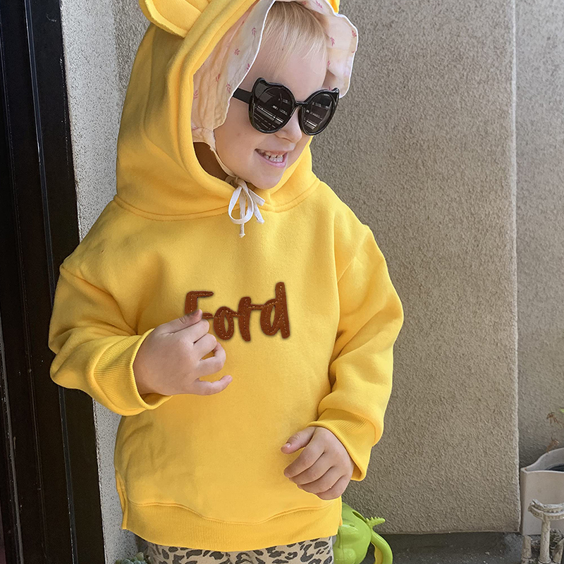 Personalized Hand-Embroidered Kid Cozy Soft Crewneck Sweatshirt | inSweatshirt06