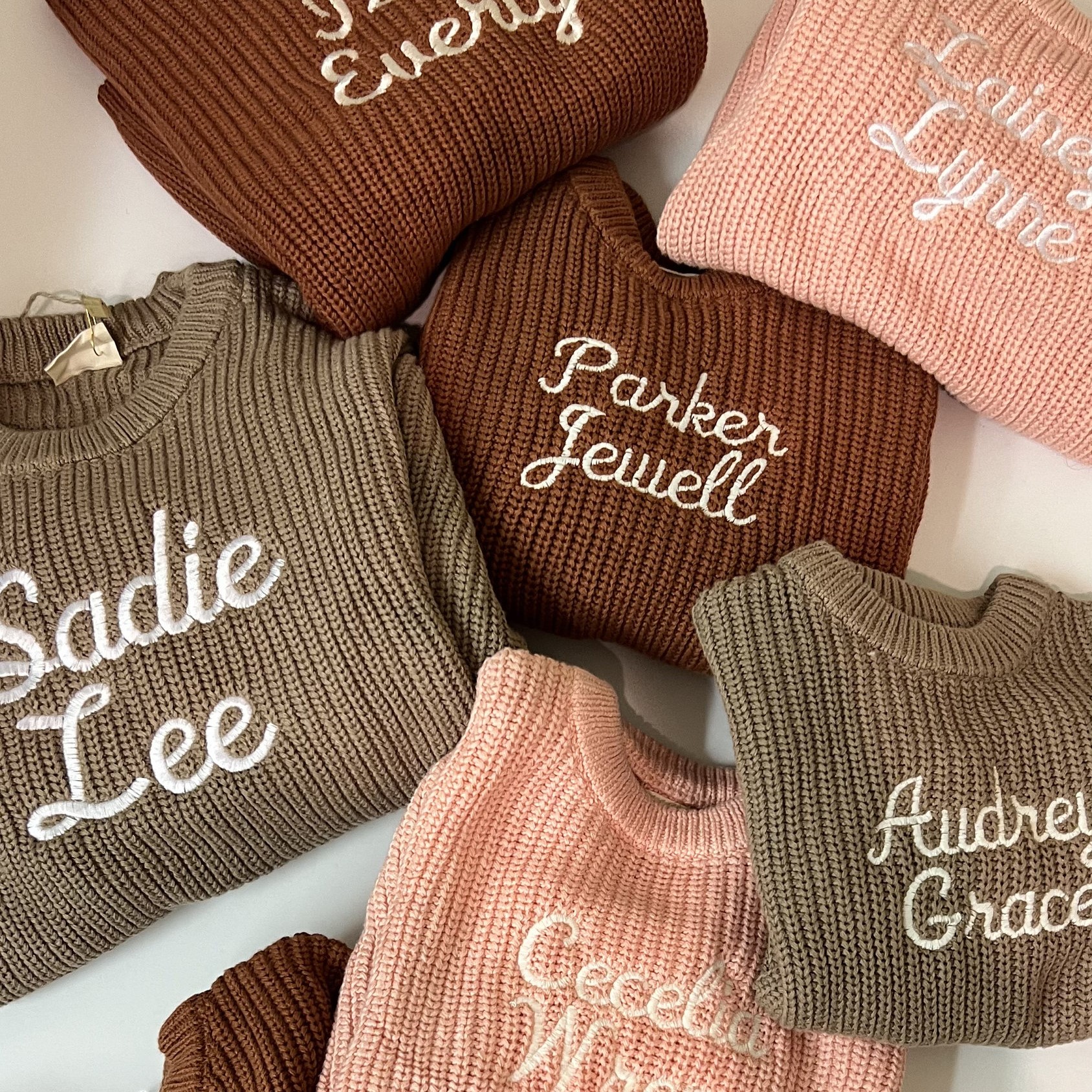 Personalized Embroidered Color Kids Sweater | inSweater01
