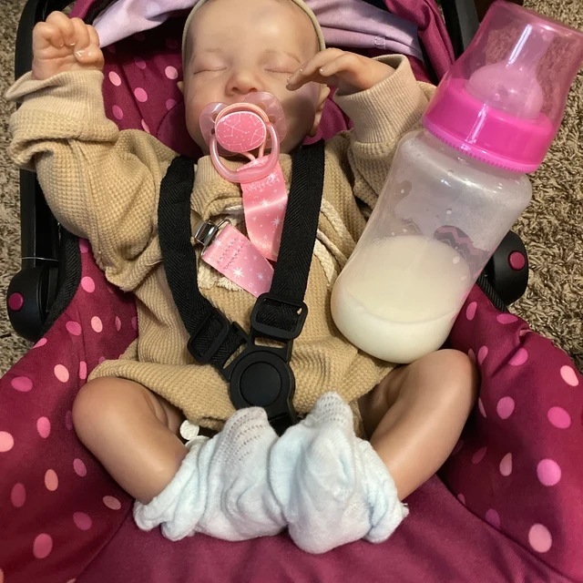 19"-Levi-Reborn Baby Doll