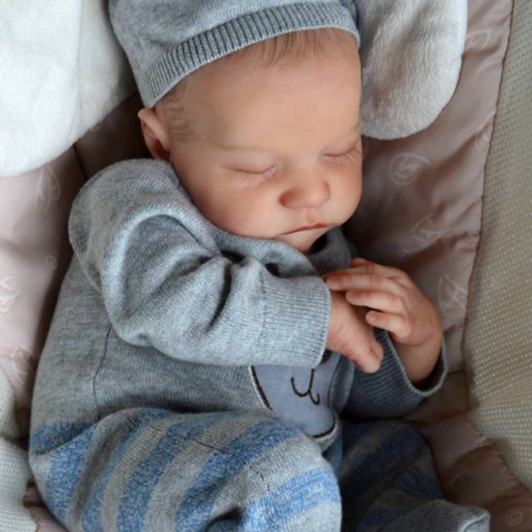 Real Lifelike journey reborn baby doll 