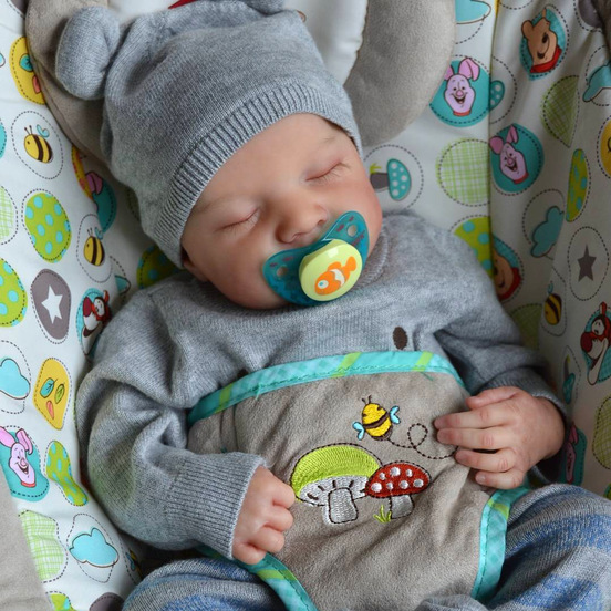 Real Lifelike journey reborn baby doll 