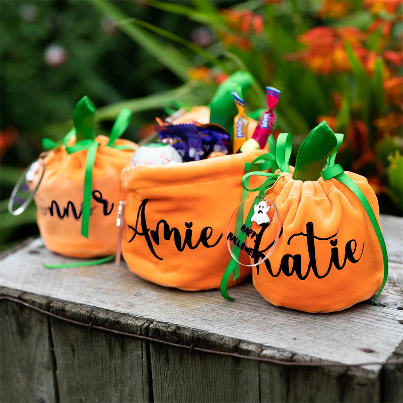 Personalized Name Pumpkin Treat Bag | CWHalloween05