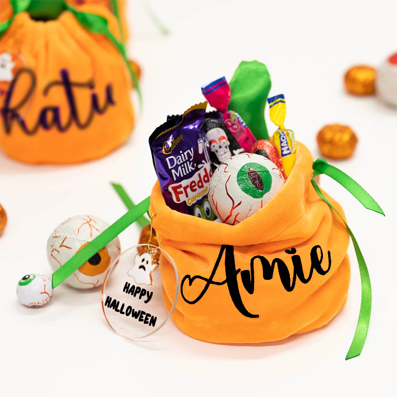 Personalized Name Pumpkin Treat Bag | CWHalloween05