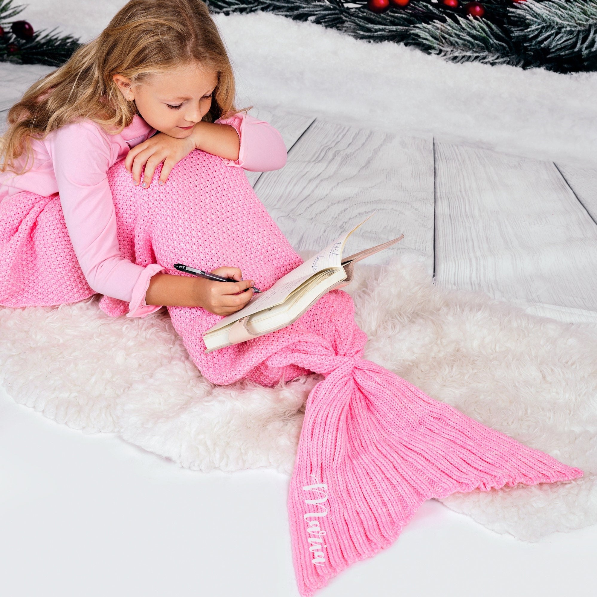 Personalized Embroidery Mermaid Tail Blanket | BKTail01