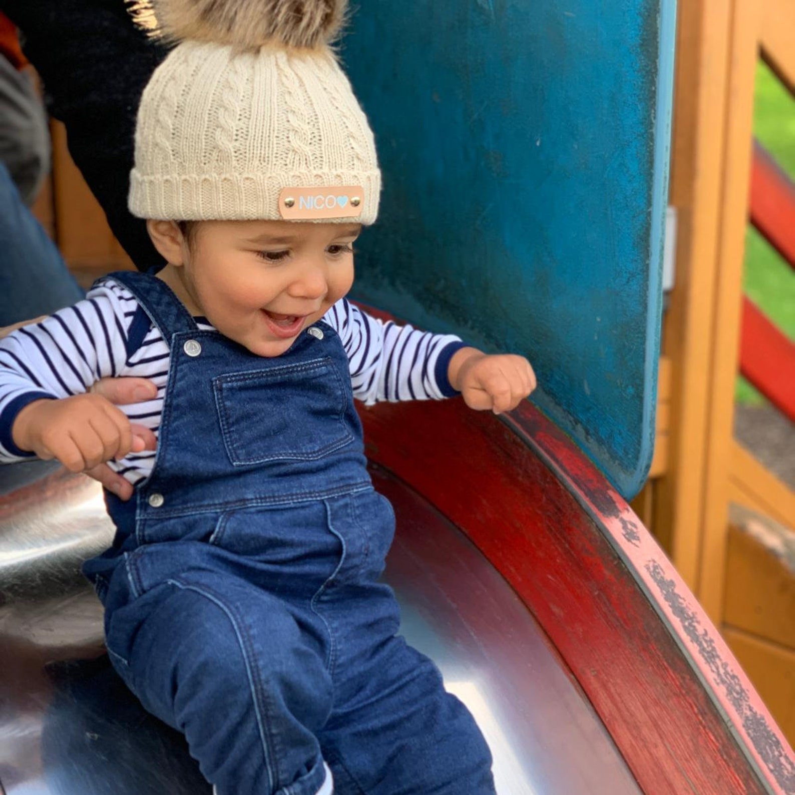 Personalized Name Detachable Pom Pom Hat for Comfort & Unique | HSKid13