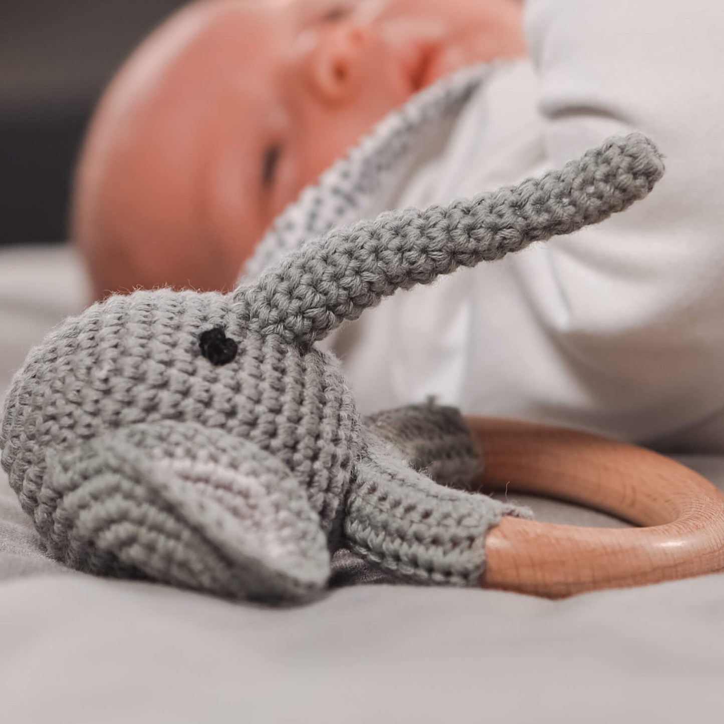 Personalized Knitted Wooden Baby Gripping Ring | CWToy11
