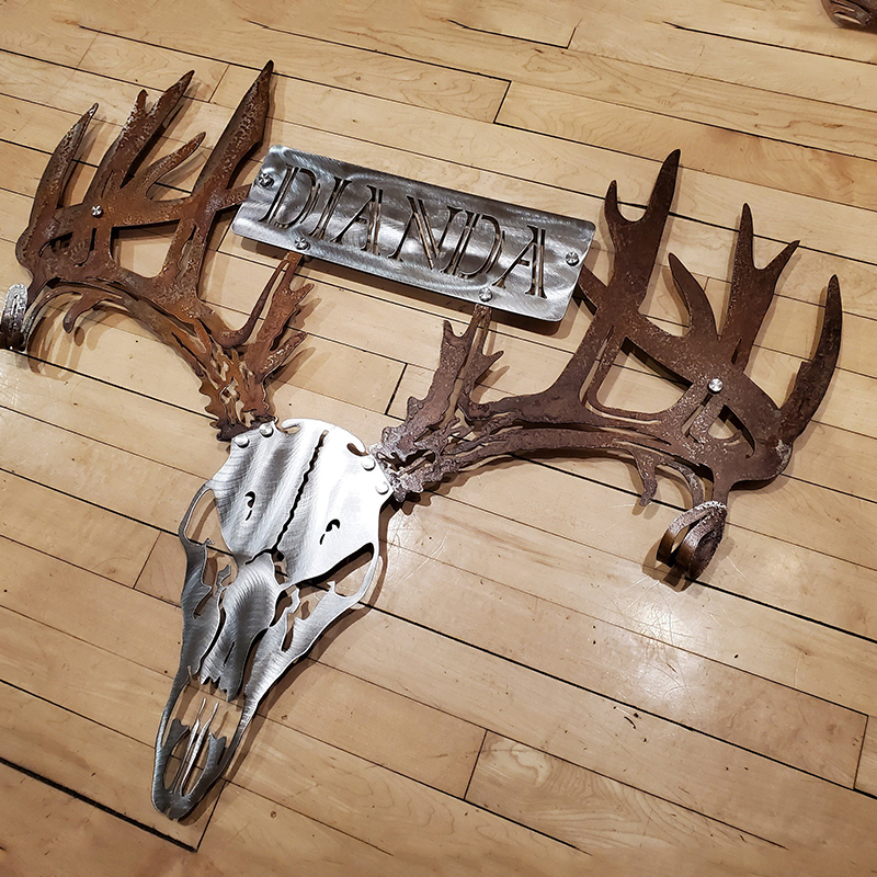 Personalized Metal Deer Skull Bow Rack-The best gift for outdoor lovers