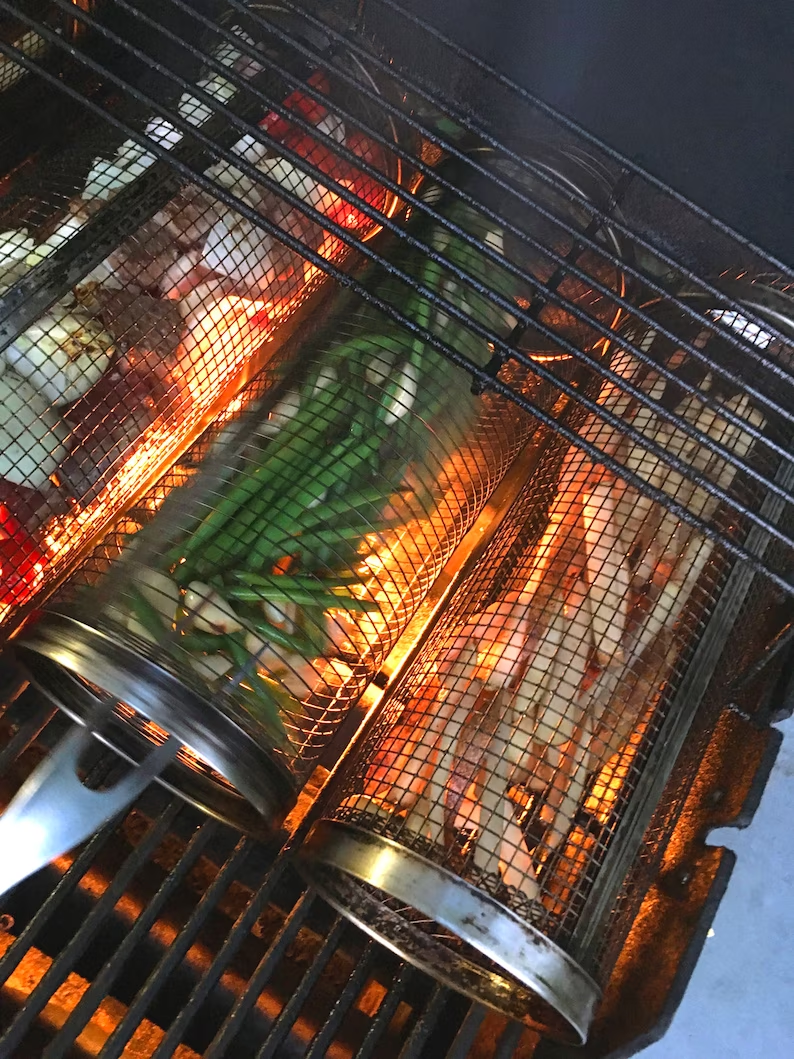 🔥Summer Hot Sale-BBQ outdoor grill net / Barbecue stainless steel wire mesh cylinder