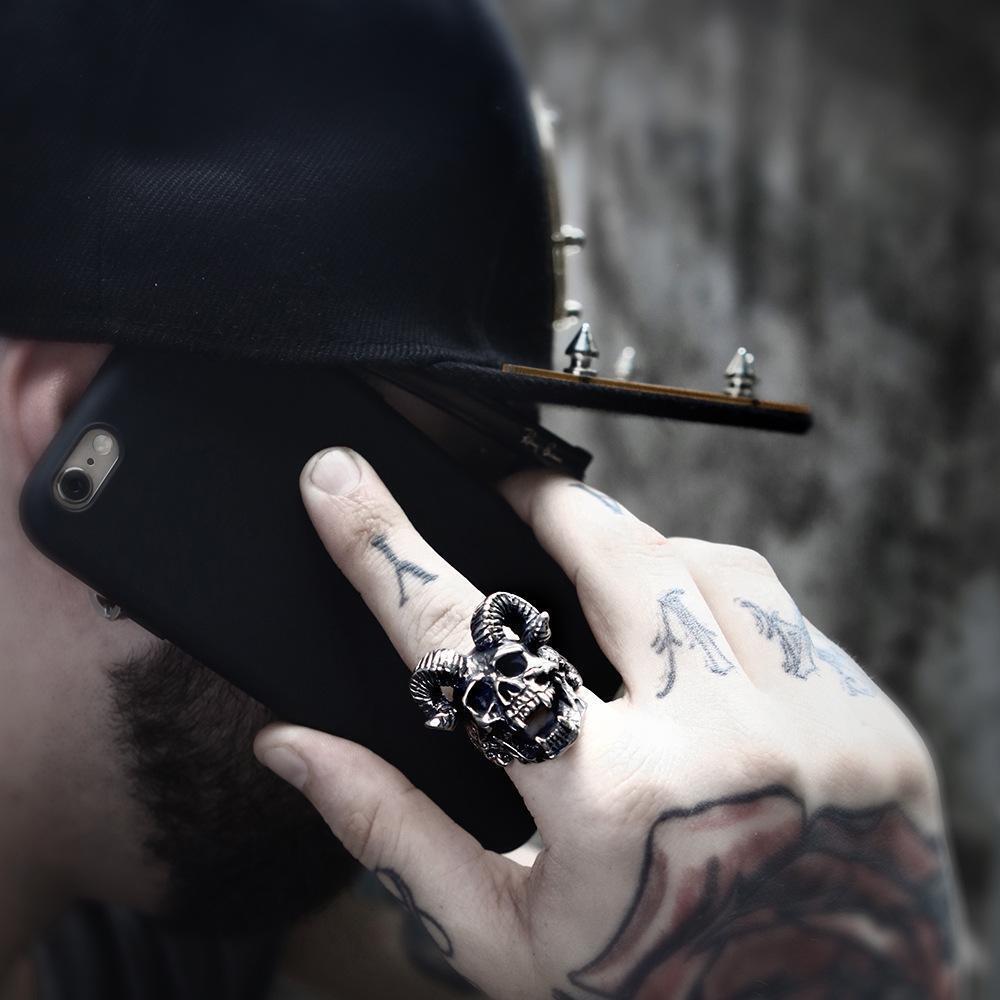 BLACKRISS™Satan Sheep Head Skull Ring-Blackriss
