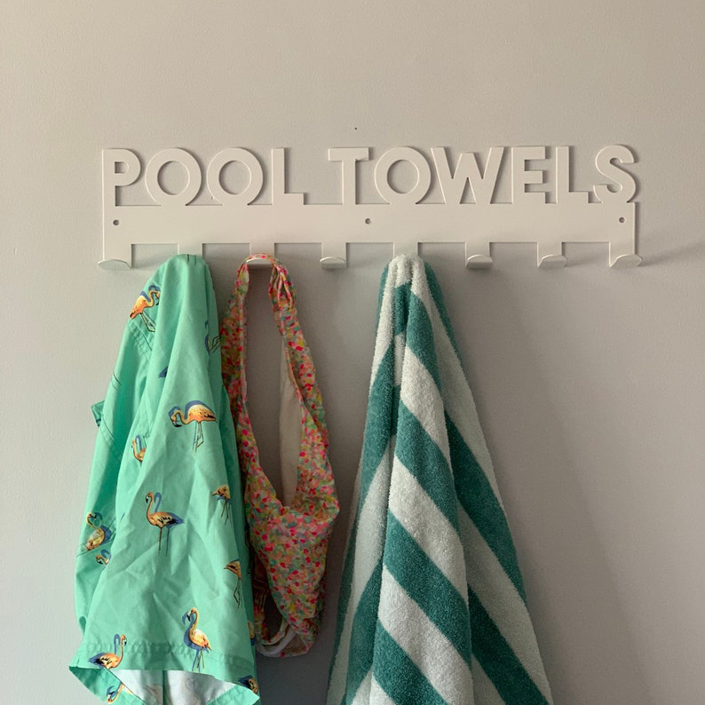 Pool Towels Rack Hanger with Hooks