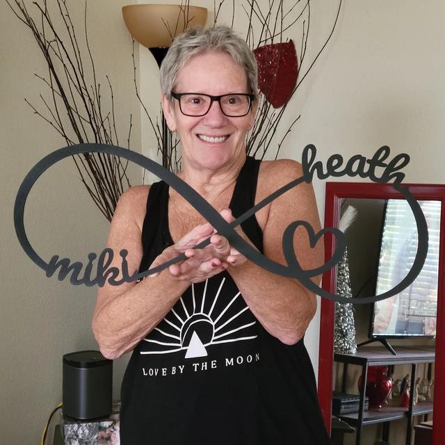 💕Personalized Metal Infinity Sign 💕Valentine's Day limited logo🎁【BU