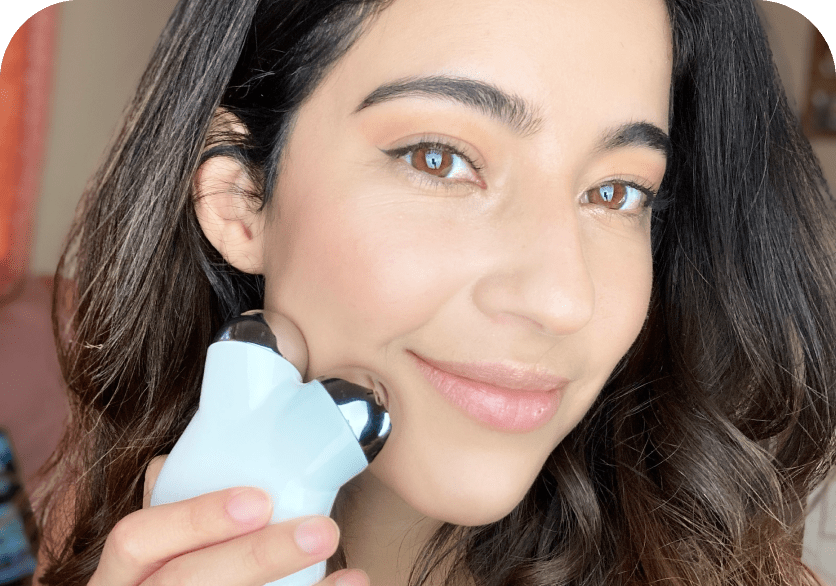 Microcurrent Facial Sculpting Device 30 Days Give your face that Hollywood “sculpted” look