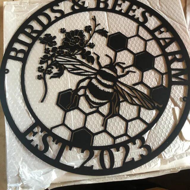 Personalized Honey Bee Metal Sign,Beekeeper Gifts, Garden Decor