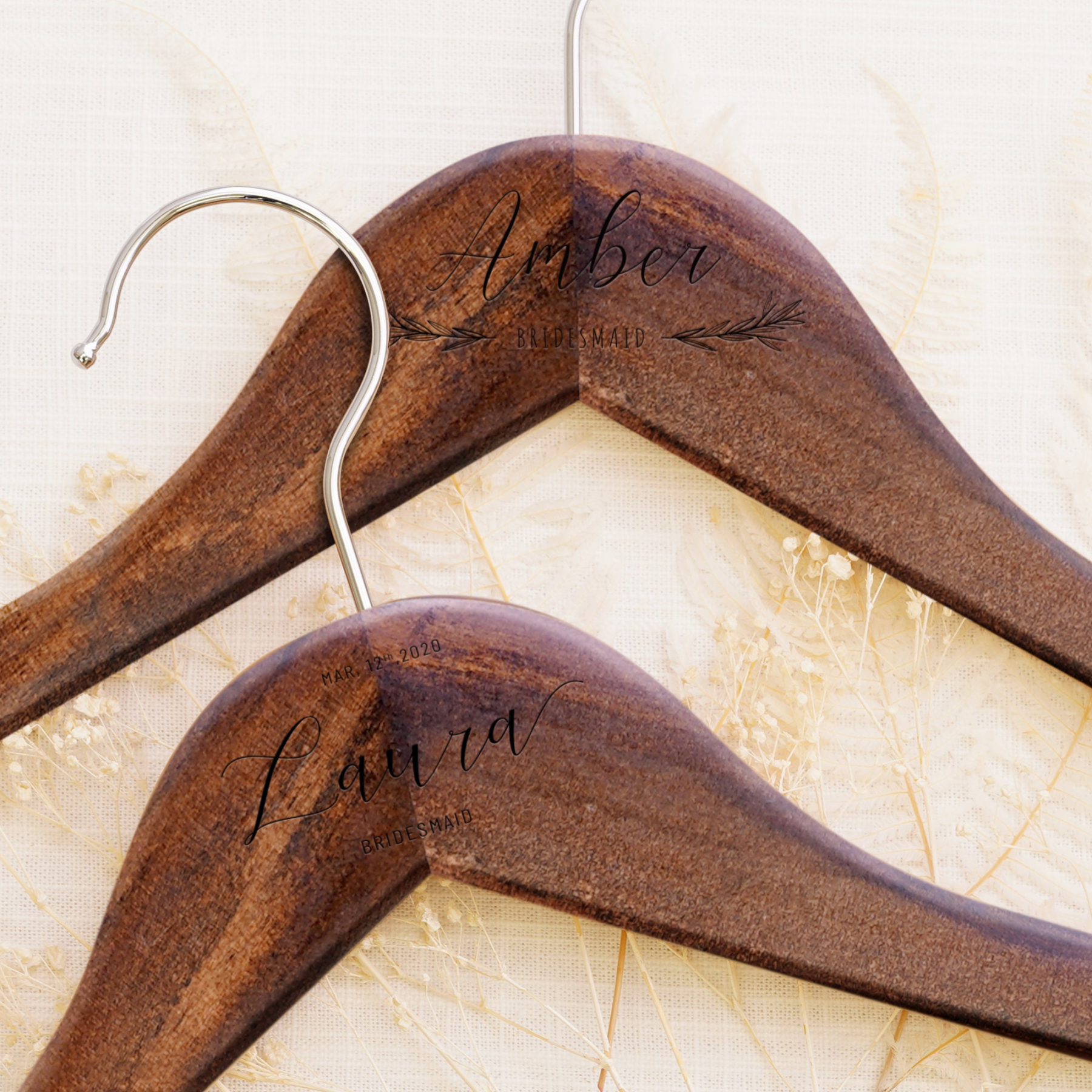 Personalized Wedding Hangers for Unique & Love | JNSDec01