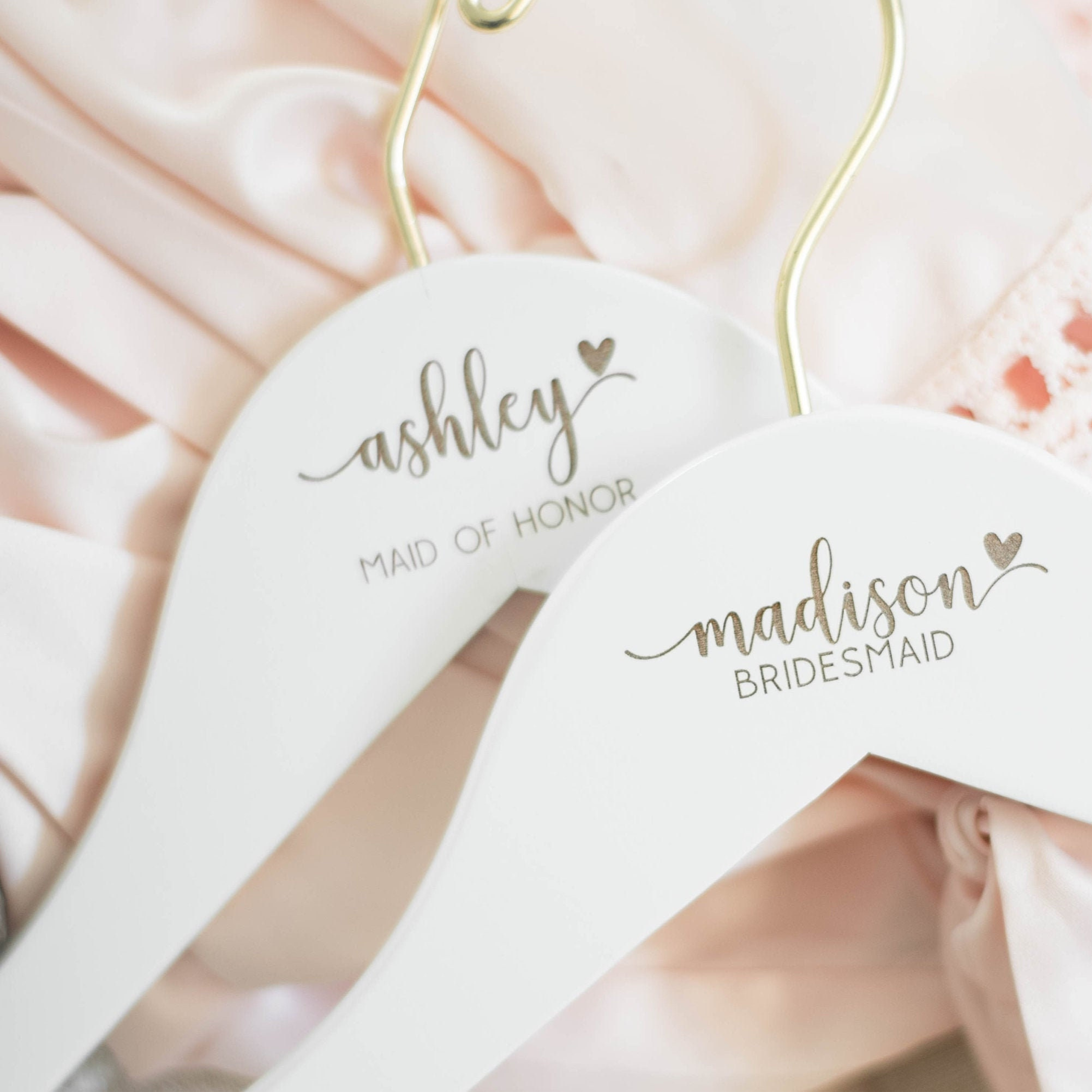 Personalized Wedding Hangers for Unique & Love | JNS001