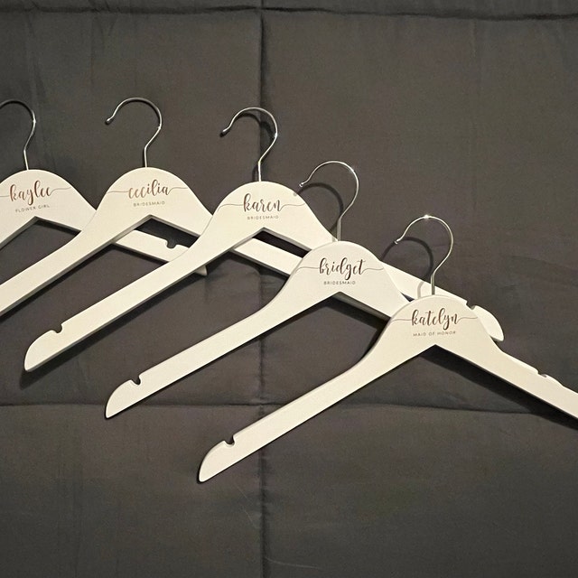 Personalized Wedding Hangers for Unique & Love | JNSDec01