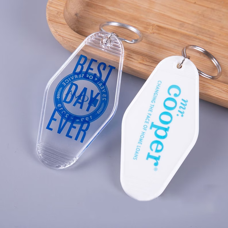 New Coming Custom Transparent Plastic Keychain Hotel Key Tags