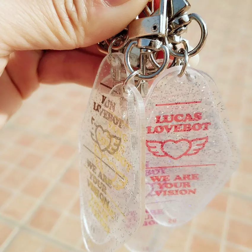New Coming Custom Transparent Plastic Keychain Hotel Key Tags