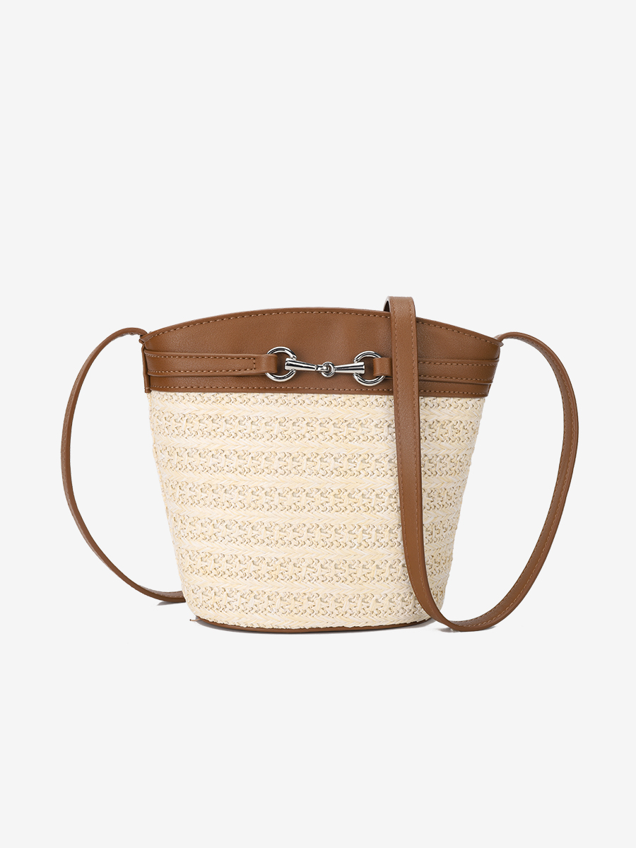 chain strap shoulder bag