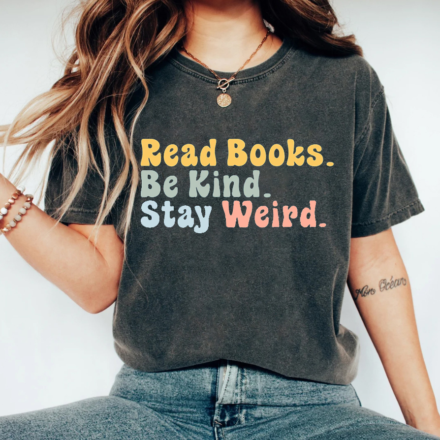 Book Lover T-shirt