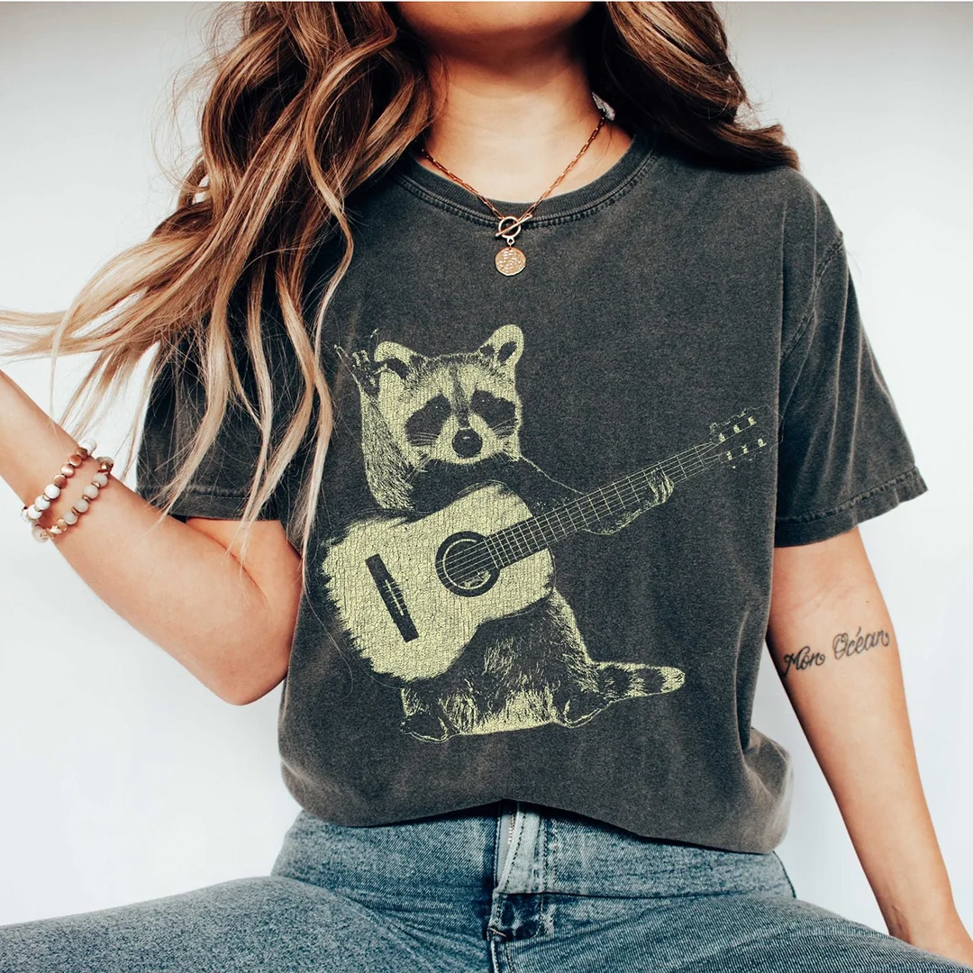 Raccoon Playing Guitar Music T-shirt