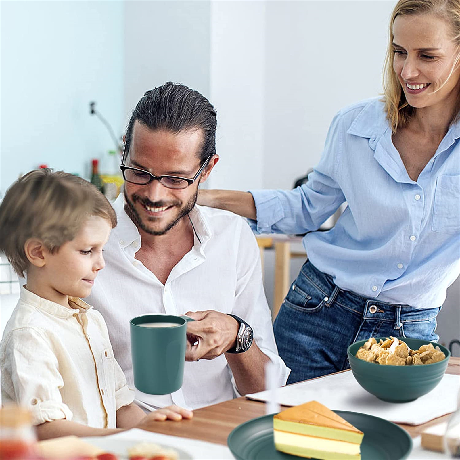 Shopwithgreen Lightweight & Unbreakable Plastic Dinnerware Sets - 16 PCS-shopwithgreen