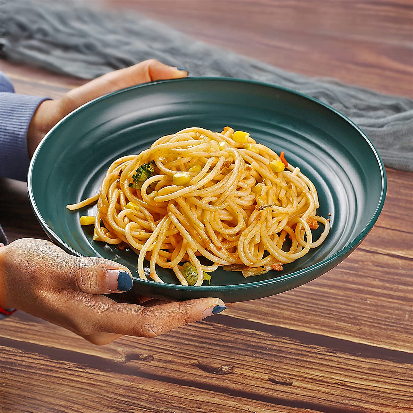 Shopwithgreen Lightweight & Unbreakable Plastic Dinnerware Sets - 36 PCS-shopwithgreen