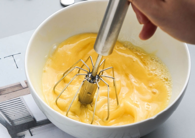 Hand Pressure Semi-automatic Egg Beater Stainless Steel Kitchen Accessories Tools Self Turning Cream Utensils Whisk Manual Mixer-KASMOIRE