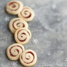Raspberry Spirals Cookies-KASMOIRE