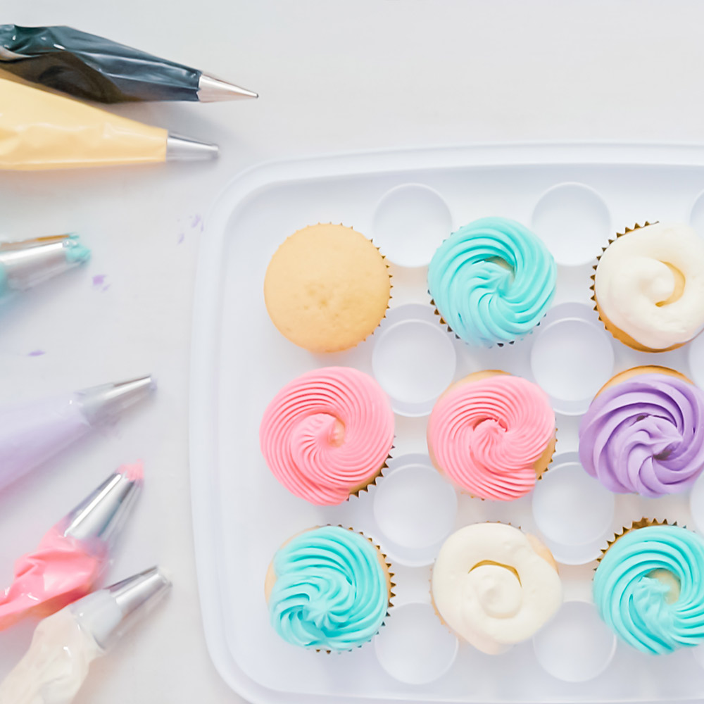 cake decorating piping bags