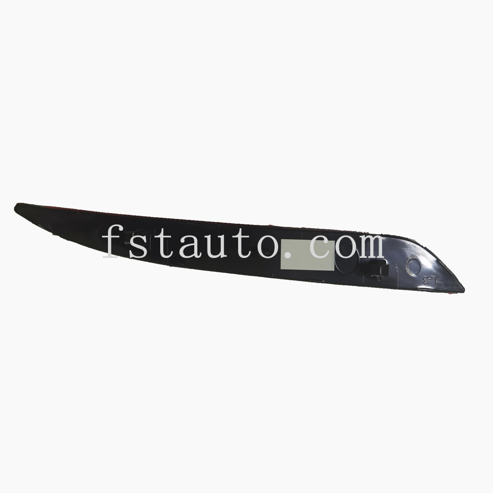 Rear bumper reflector LH for: Tesla Model 3 OE: 1077406-00-F