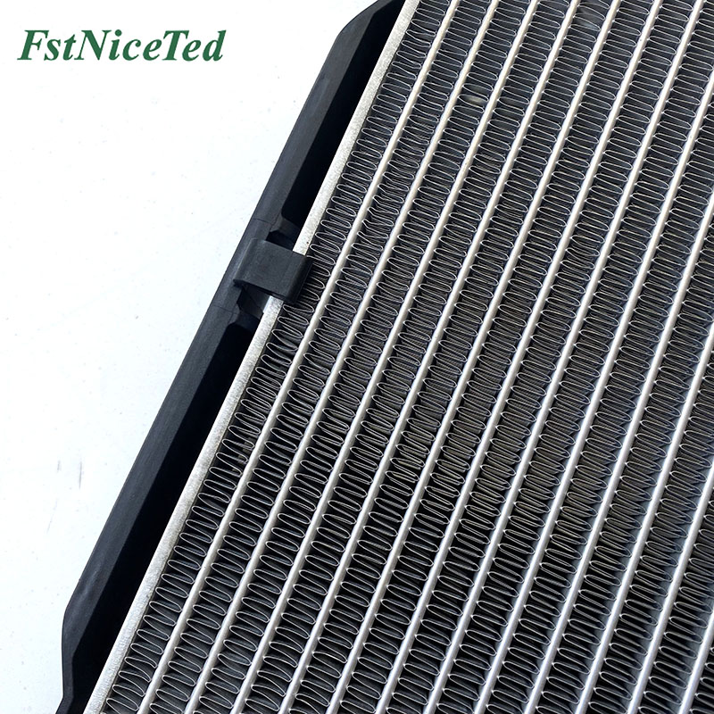 Radiator For Tesla Model 3 OE:1077082-00-C