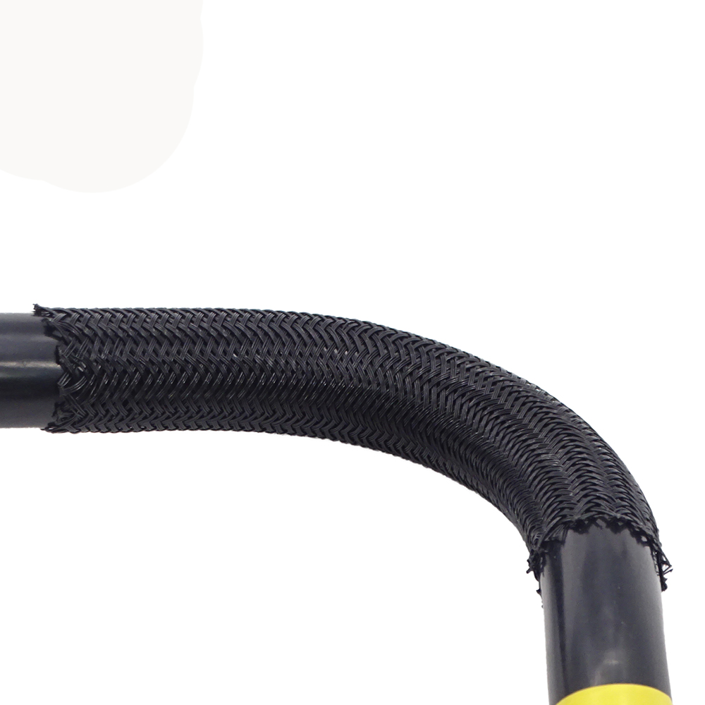 Radiator outlet pipe Apply to Bmw 5 G30 2017-2020 G38 2016-2019   OE  1712 8602 612