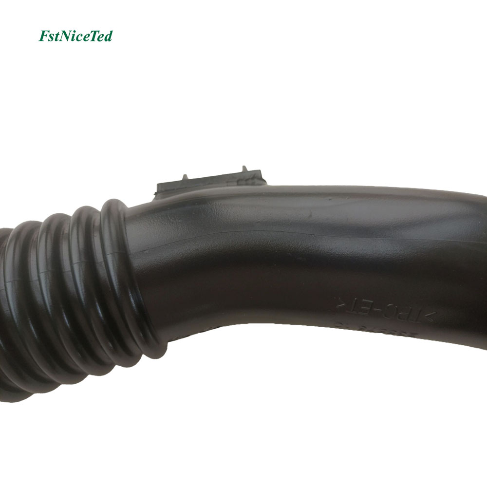 Air Intake Hose Apply to Bmw 5 F18 2009-2016   OE  1371 7609 811