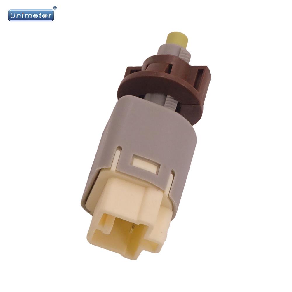 Brake Switch Suitable for Toyota Camry RAV-4 Yaris 2007-2008 Tacoma 2009-2019 OE: 84340-69025