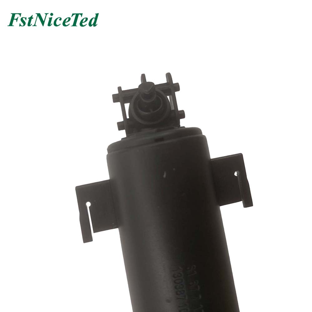 water spray gun Apply to Bmw 3 E90 2005-2012   OE  6167 7179 311