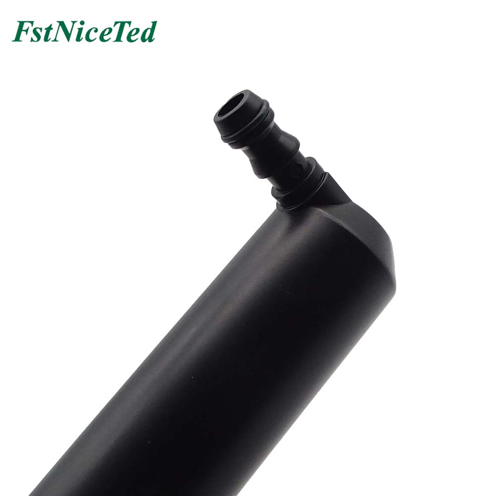 water gun right Apply to Benz W203 2004-2007   OE  203 860 0647