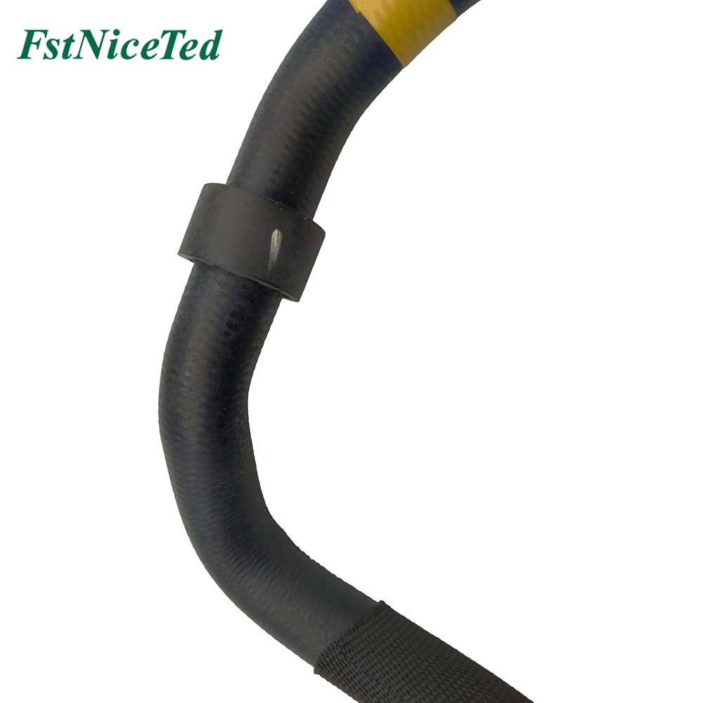 Hose Apply to Benz W205 2015-   OE  205 830 1502