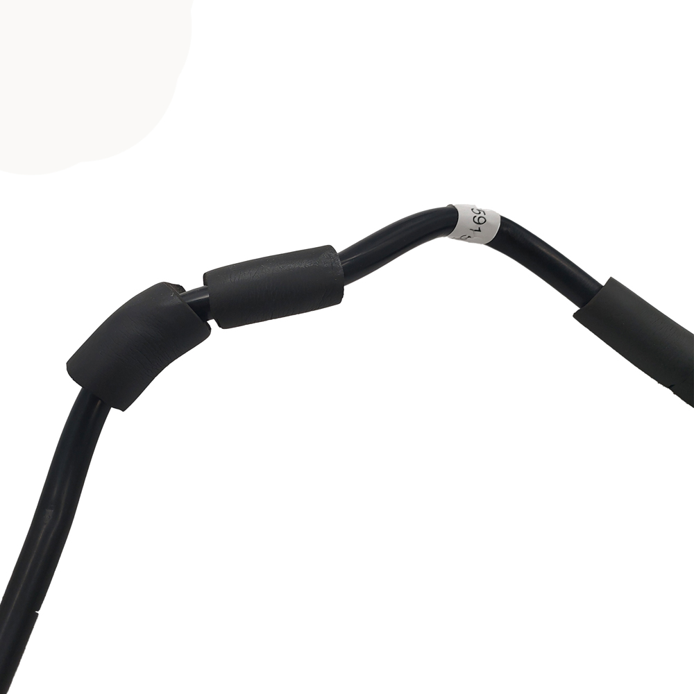 vacuum line Apply to Bmw 5 F07 2010-2014 F10 2010-2016   OE  1166 7591 539