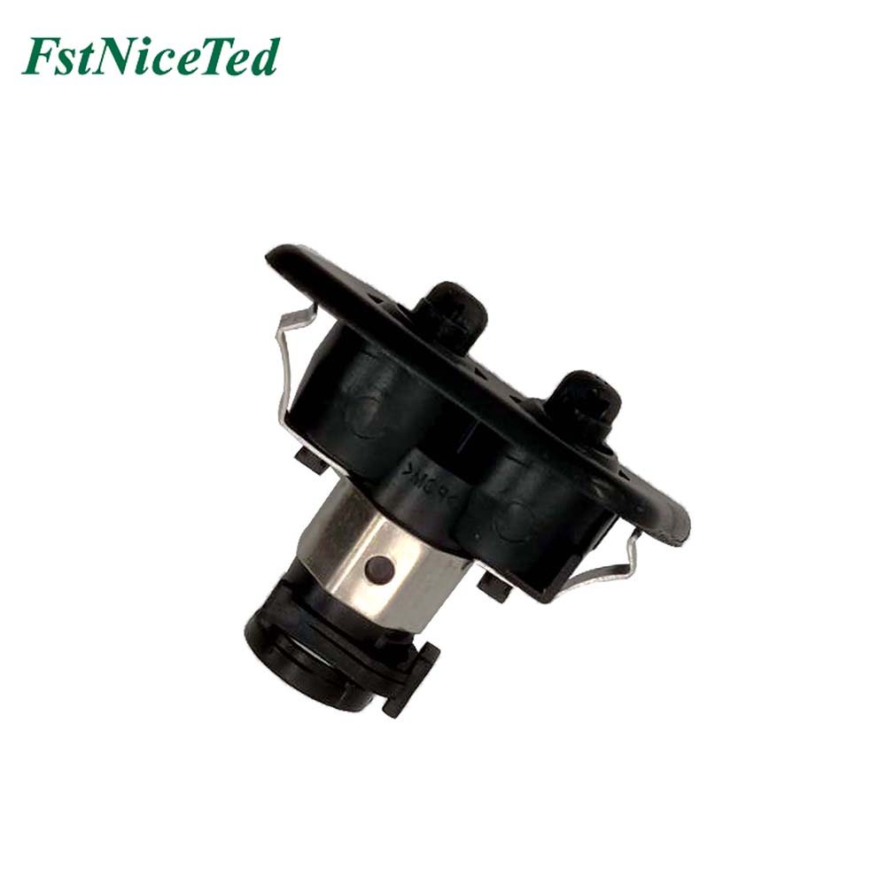 water gun right Apply to Bmw 5 E39 1995-2003   OE  6167 8360 662