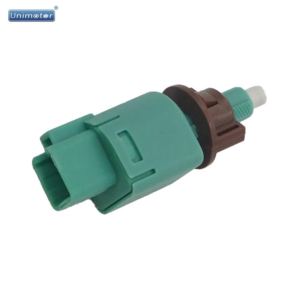Brake Switch is suitable for Toyota Camry 2009-2011 Land Cruiser 2008-2015 Prius 2010-2015 RAV4 2009-2012 Sienna 2011-2015 OE: 84340-69075