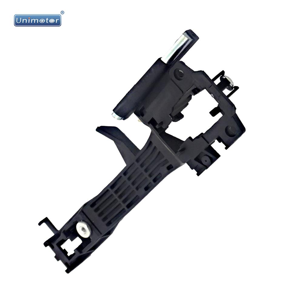 Handle base right front for Toyota Camry 2007-2011 Lexus 240 2009-2012 OE: 69201-06060