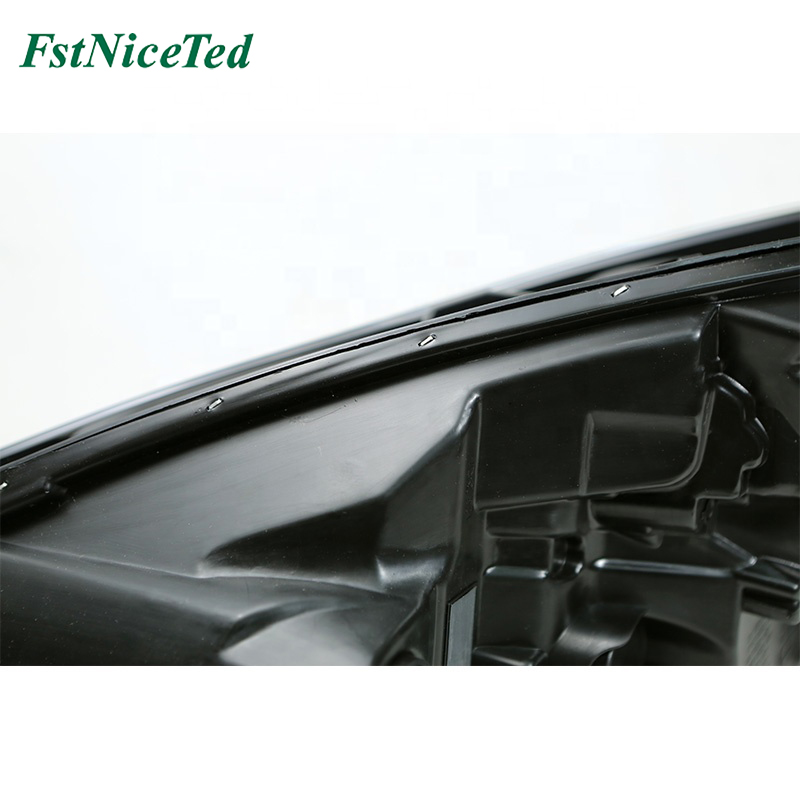 Headlight RH for Tesla Model 3 OE:1077372-00-J
